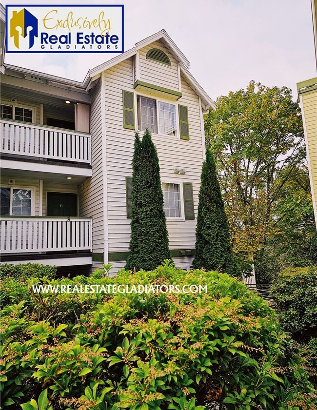 Building Photo - Pet Friendly 2 Bedroom/2 Bathroom at Sunse...