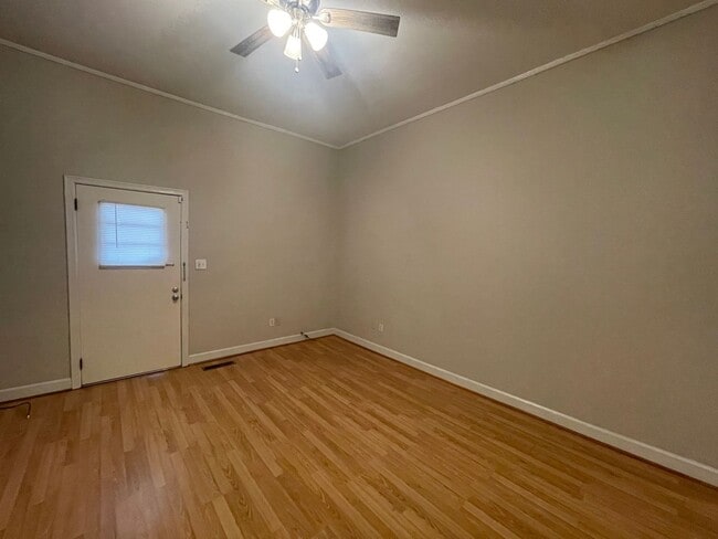 Foto del edificio - 25 Hollis St