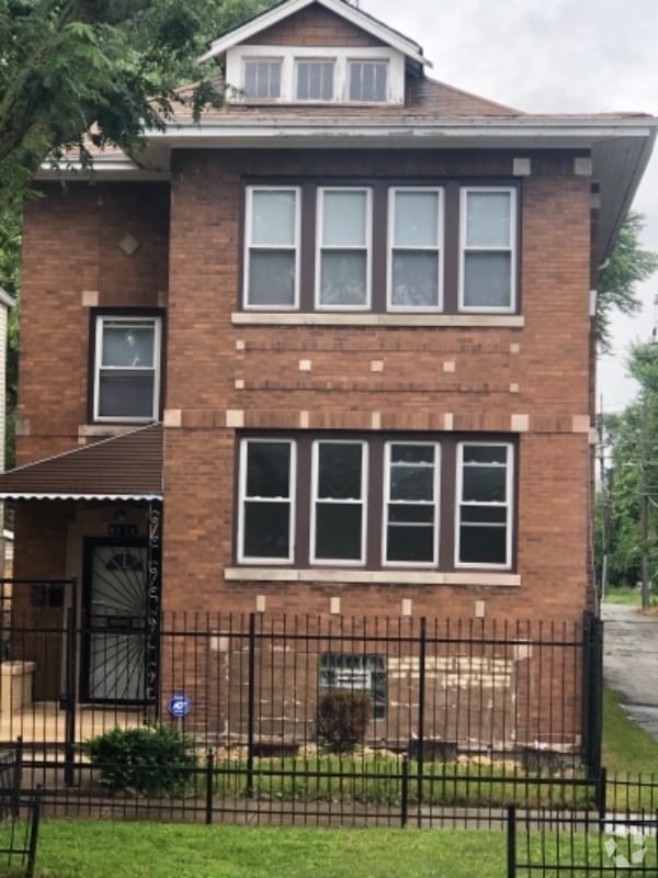 Building Photo - 6314 S Honore St