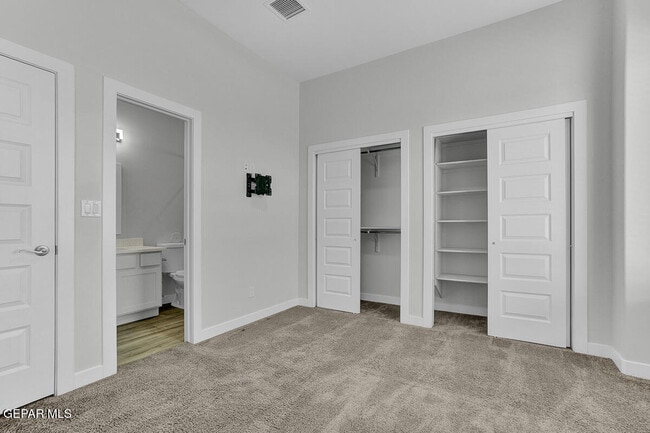 Building Photo - 13405 Emerald Glass Dr
