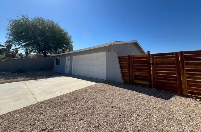 Building Photo - 66115 Avenida Cadena