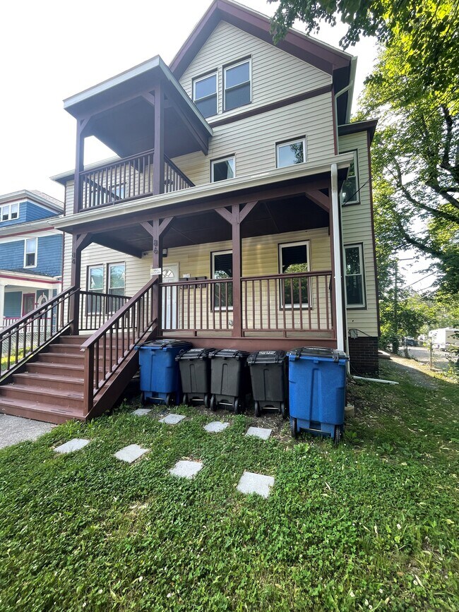Front House - 86 Sheffield Ave