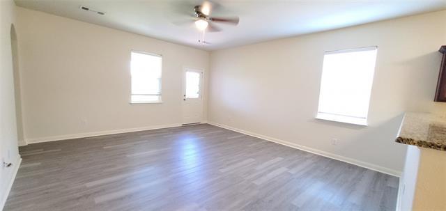 Foto del edificio - 1206 Juniper Dr