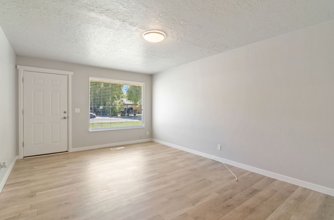 Building Photo - 1363 E 4170 S