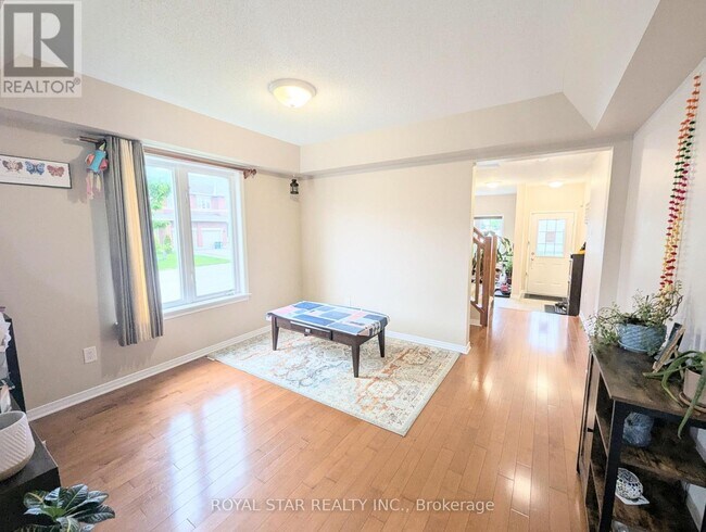 Building Photo - 531 Fordell Ave
