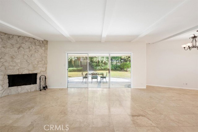 Foto del edificio - 3969 Longridge Ave