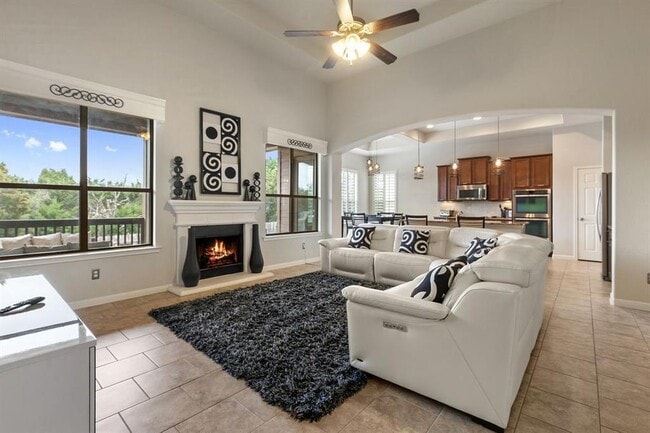 Building Photo - 2602 Lou Hollow Pl