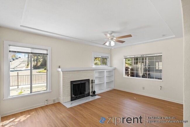 Building Photo - 2 br, 1 bath House - 3869 High St, Oakland...
