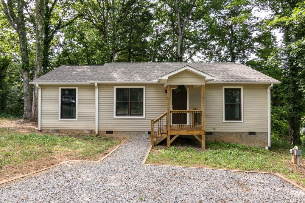 Primary Photo - 15 Sand Hill School Rd