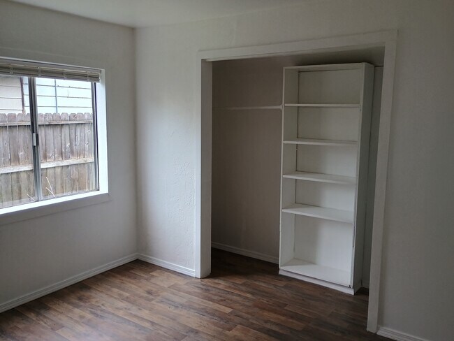 Foto del edificio - 508 Benson St