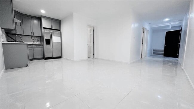 Foto del edificio - 23-53 124th St