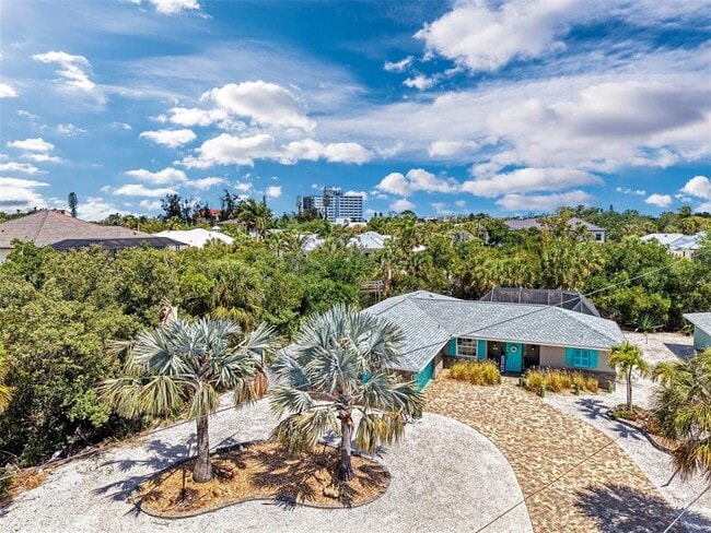 Building Photo - 307 Avenida De Paradisio