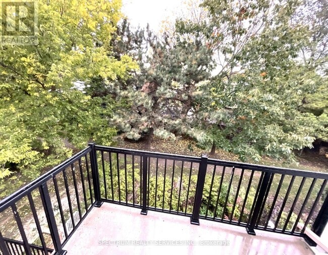 Building Photo - 95 George Appleton Way