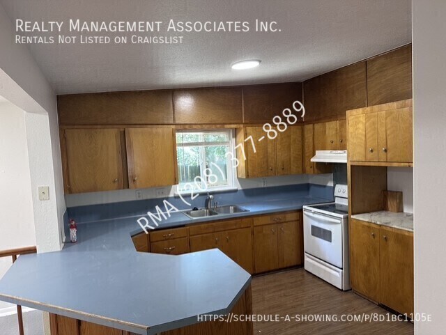 Foto del edificio - 2111 N 21st St