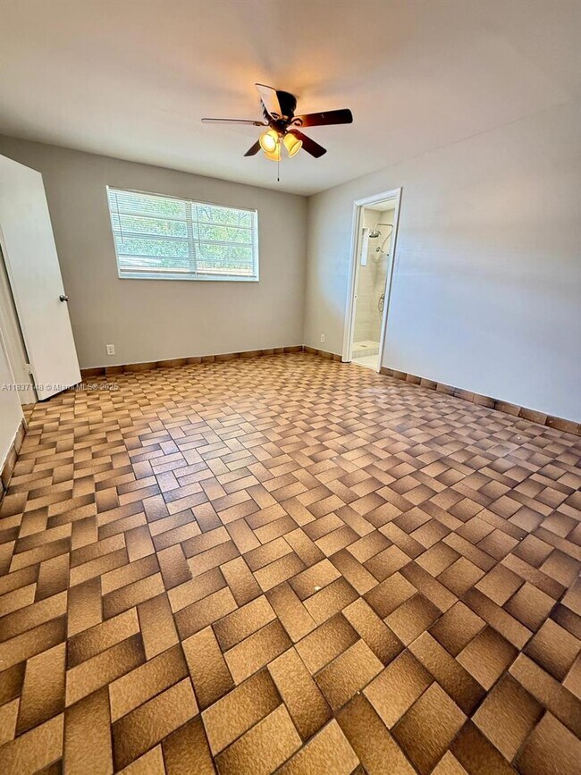 Foto del edificio - 4088 SW 51st St