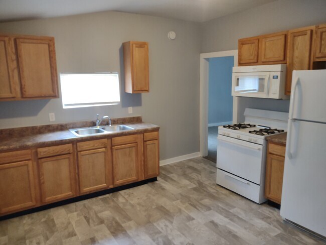 Updated kitchen. - 858 3rd St NW