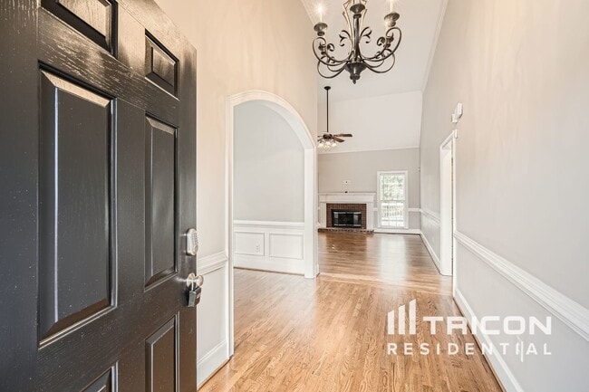 Building Photo - 3902 Ruby Way