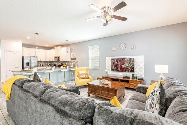 Building Photo - 9036SD  5 Star Championsgate 9Br Villa Wit...