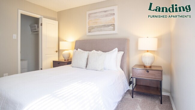 Foto del edificio - 2409 Fallwood Dr