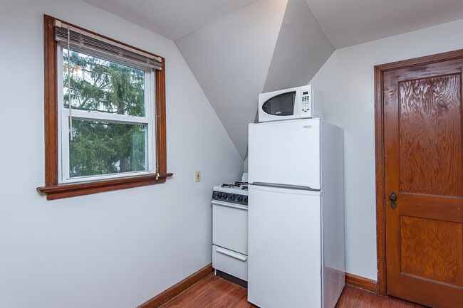 Foto del edificio - 1012 4th St SE