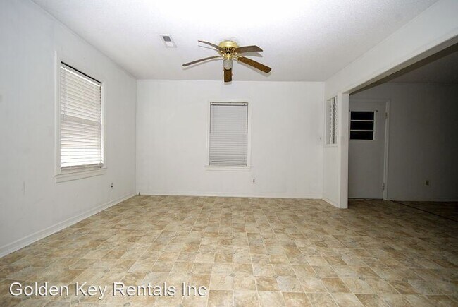 Building Photo - 3 br, 2 bath House - 3388 US Hwy 13 South