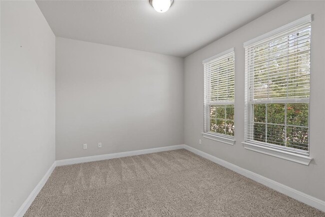 Building Photo - 15601 Cabrillo Way