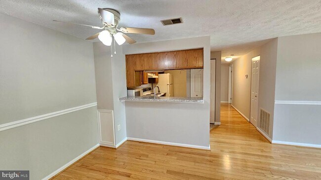 Building Photo - 821 Stratford Way