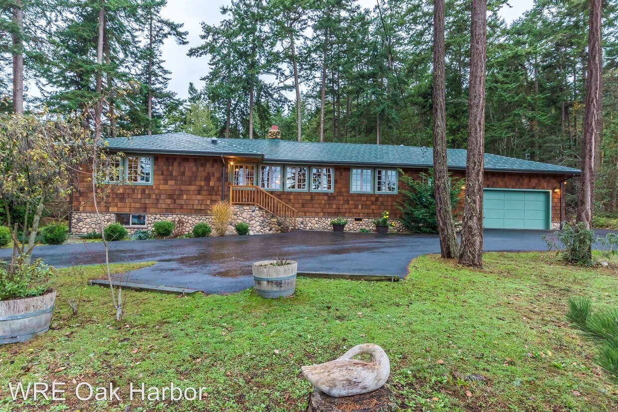 Foto principal - 2123 Madrona Way