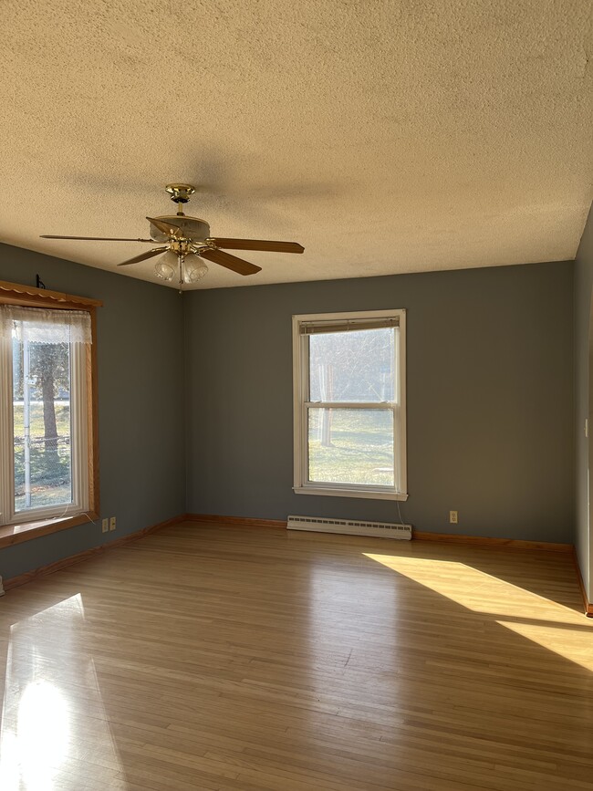 Foto del edificio - 2913 2nd Ave NW