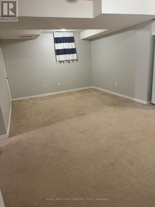 Building Photo - 65 Dakin Dr