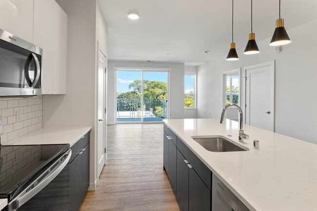 Foto del edificio - 5945 6th Ave