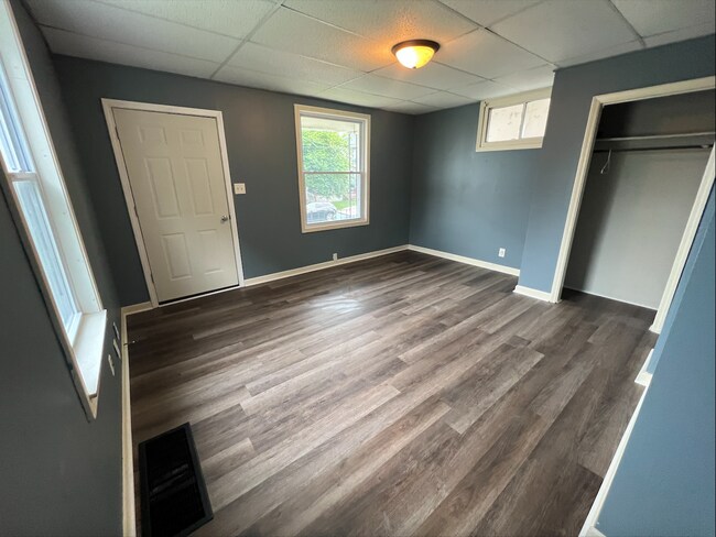Building Photo - 5118 Globe Ave