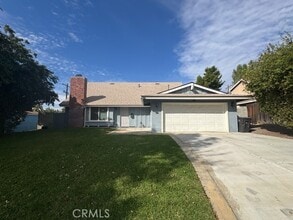 Building Photo - 3195 Newell Dr