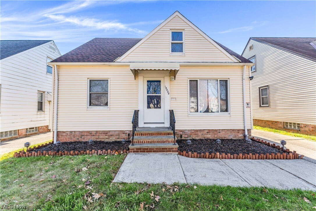 Foto principal - 13300 Rockside Rd