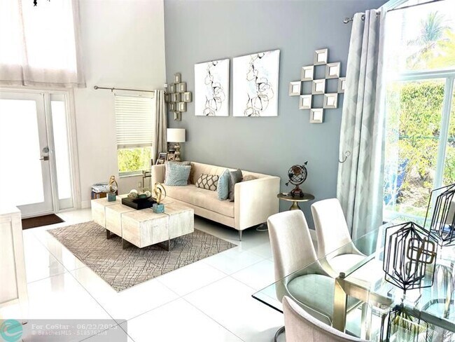 Foto del edificio - 5450 NW 122nd Dr