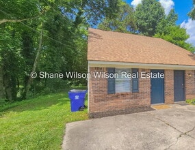 Building Photo - 3356 Steeple Cir NE