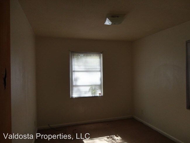 Foto del edificio - 2310 Deborah Dr