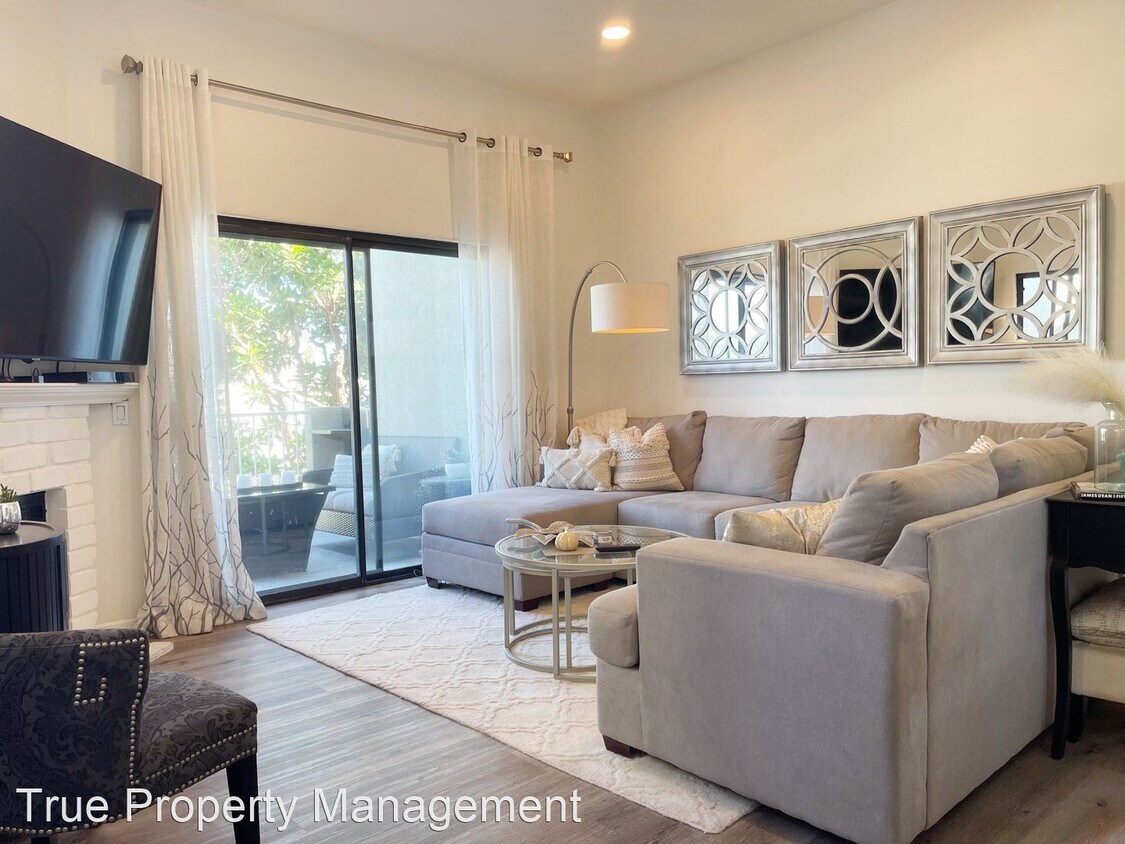 Primary Photo - 2 br, 2 bath House - 17661 Sergio Cir Unit...
