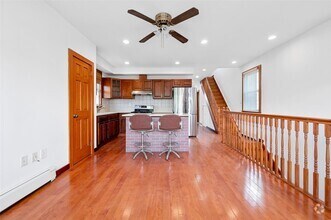 Building Photo - 38-42-42 216th St