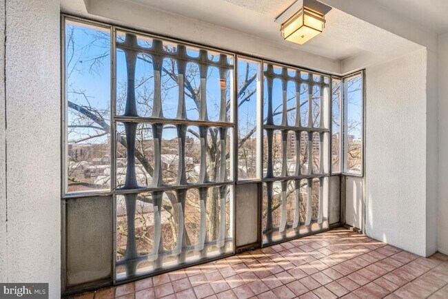 Foto del edificio - 1311 Delaware Ave SW