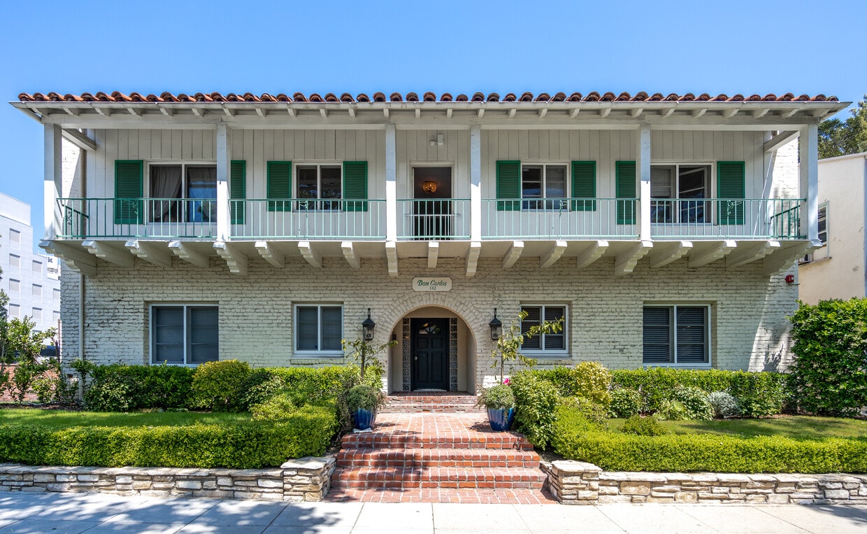 Primary Photo - Don Carlos Apartments