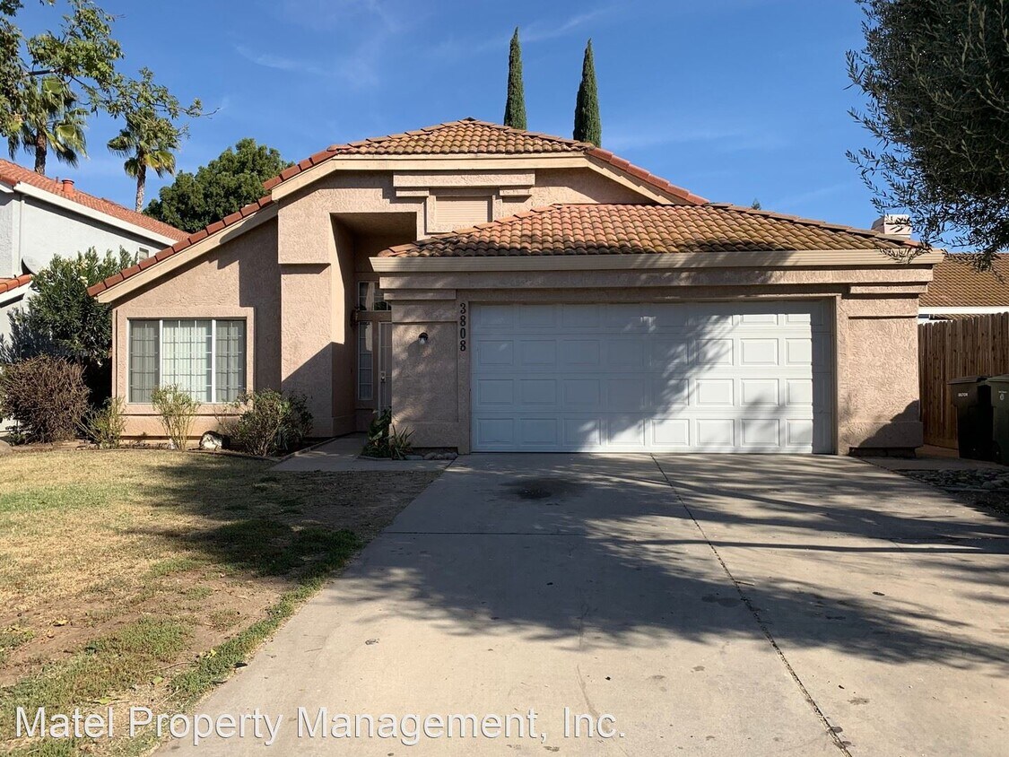 Foto principal - 3 br, 2 bath House - 3808 SHAWNEE DR