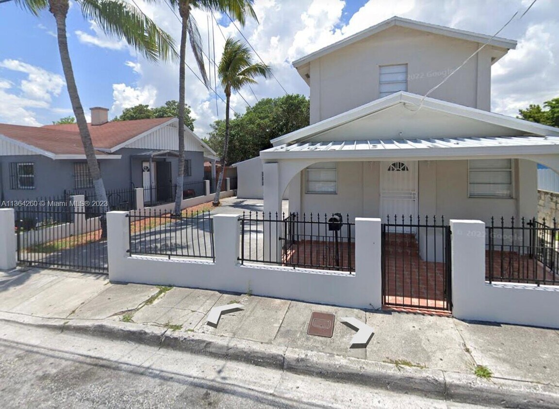 126 NW 18th Ct, Miami, FL 33125 House Rental in Miami, FL
