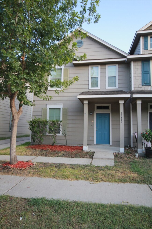 Building Photo - 16807 Libson Falls Dr