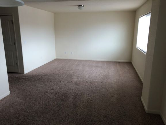 Foto del edificio - House For Lease