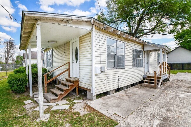 Foto del edificio - 941 Lucky St