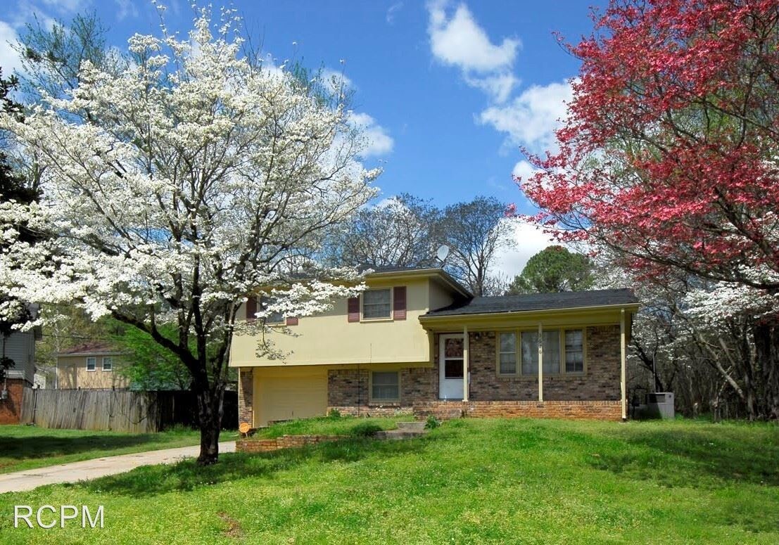 Foto principal - 3 br, 1.5 bath House - 3626 Stag Run Drive