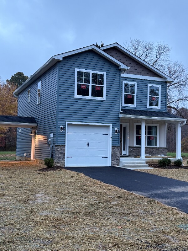 Foto principal - 107 Sampson Ln