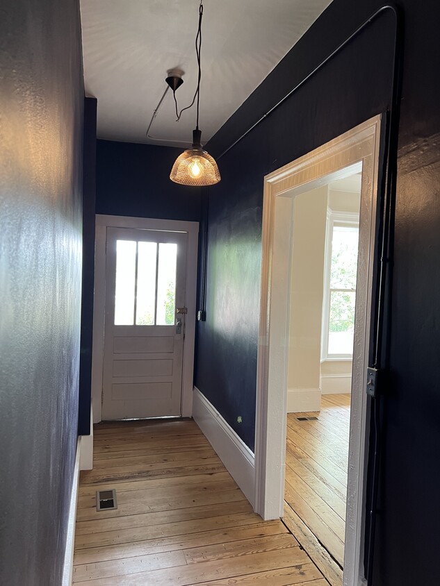 Foto del edificio - 601 N High St