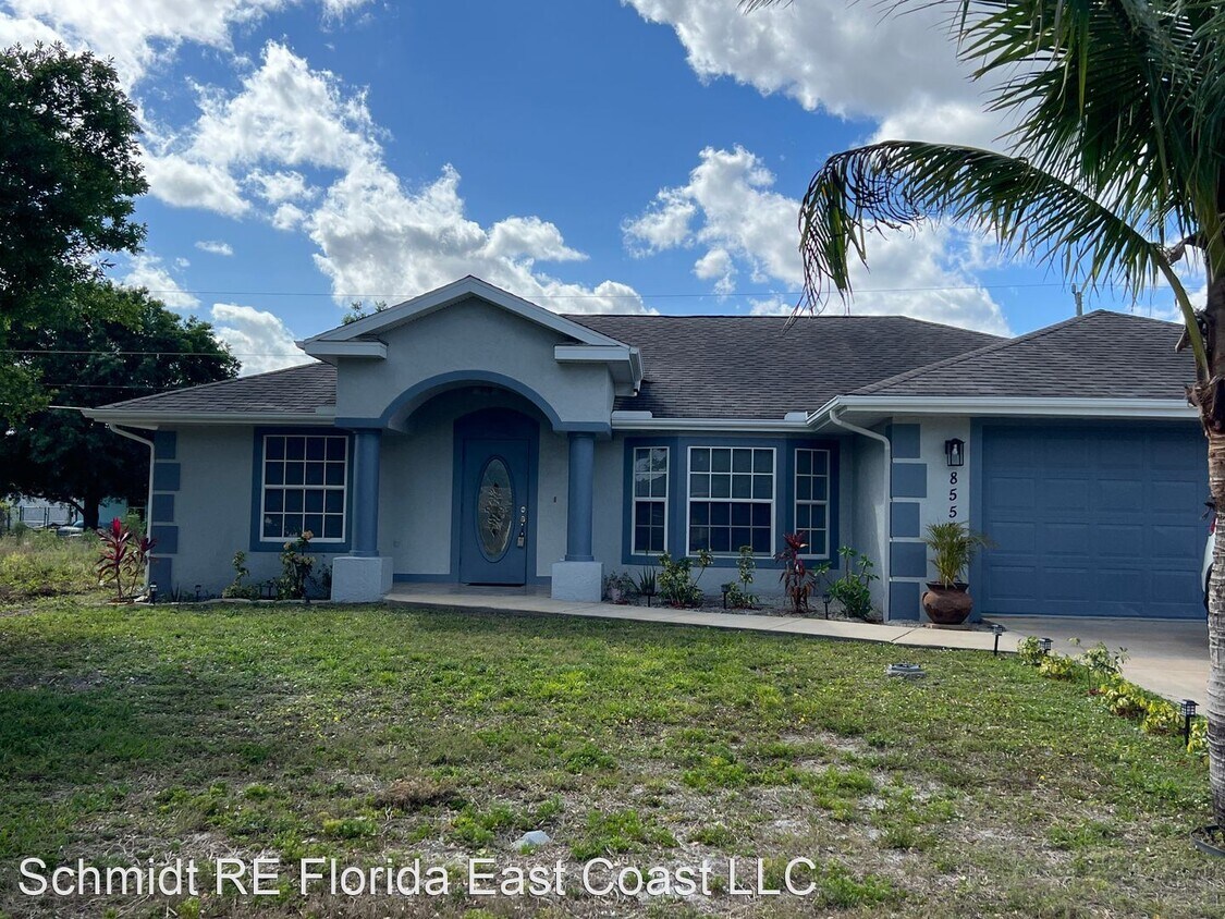 Foto principal - 3 br, 2 bath House - 8555 102nd Avenue Ver...